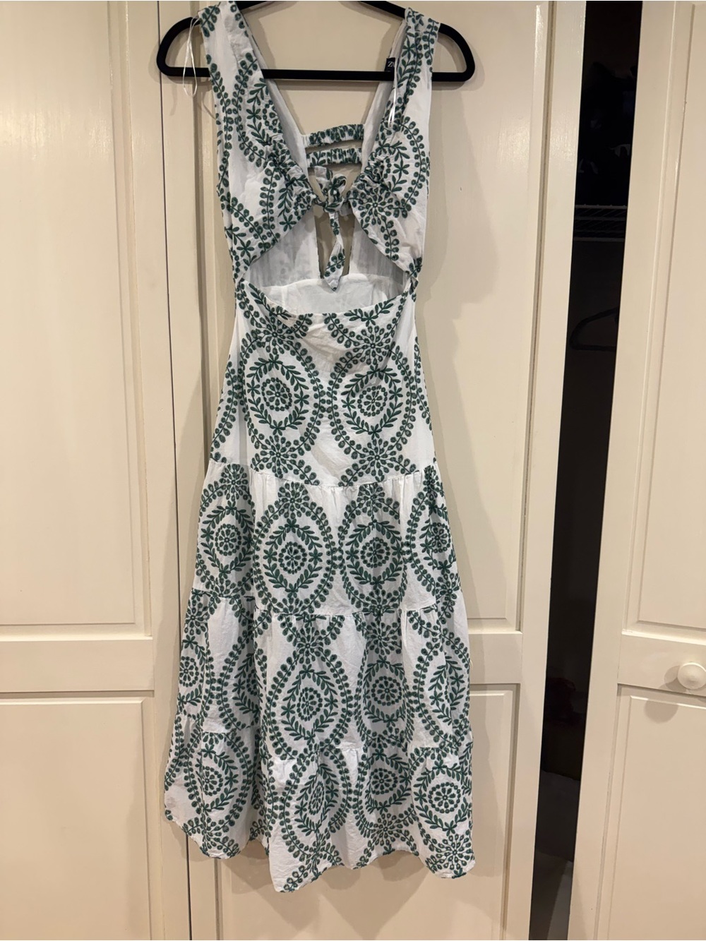Zara White Maxi Dress with Green Botanical Motif and Back Cutout
